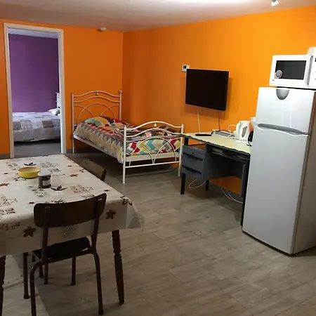 Cosy A Ville-au-val, Proche Nancy Et Metz, Randonnees, 1 Chambre, Parking Et Terrain Prive. - Fr-1-584-111 Holiday home *